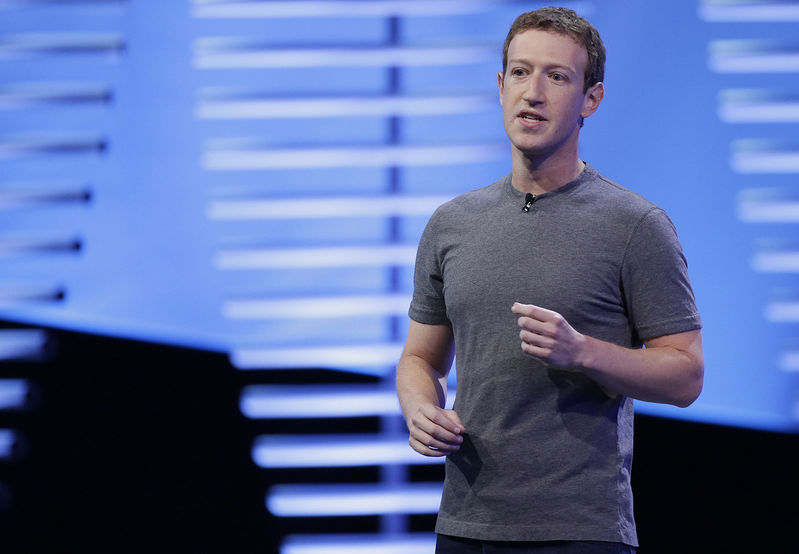 Zakladateľ facebooku Mark Zuckerberg chce kúpiť klub z Premier League